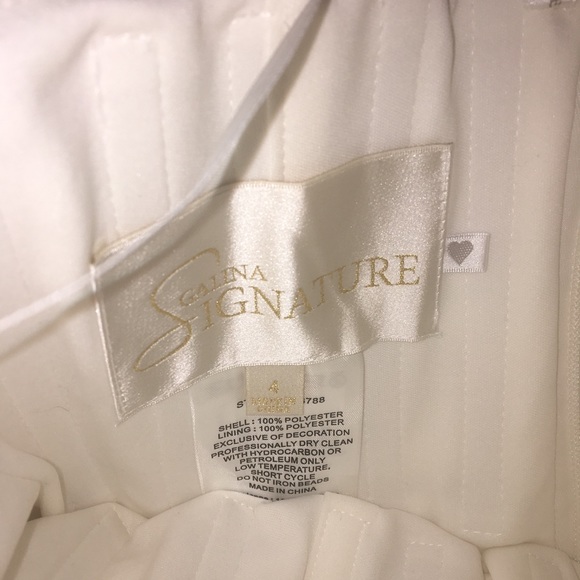 COPY - David’s Bridal  Wedding Dress *Jamaica  Wedding *  Dry cleaned. Ivory RE… - Picture 4 of 7